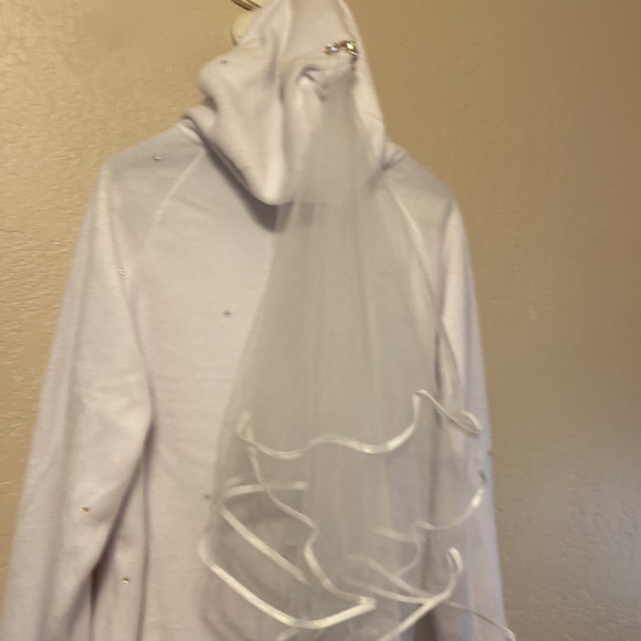 Footed PAjamas for the Bride new with tags - Picture 9 of 11